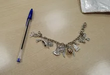 Brazalete escolar mágico de película para mujer, soplones dorados, sombrero de búho, colgante de escoba de coche, joyería, pulseras de aleación, regalo para niña