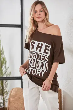 Trendyol Printed Boat Neckline Boyfriend Knitted T-Shirt TWOSS20TS0916
Trendyol Printed Boat Neckline Boyfriend Knitted T-Shirt TWOSS20TS0916