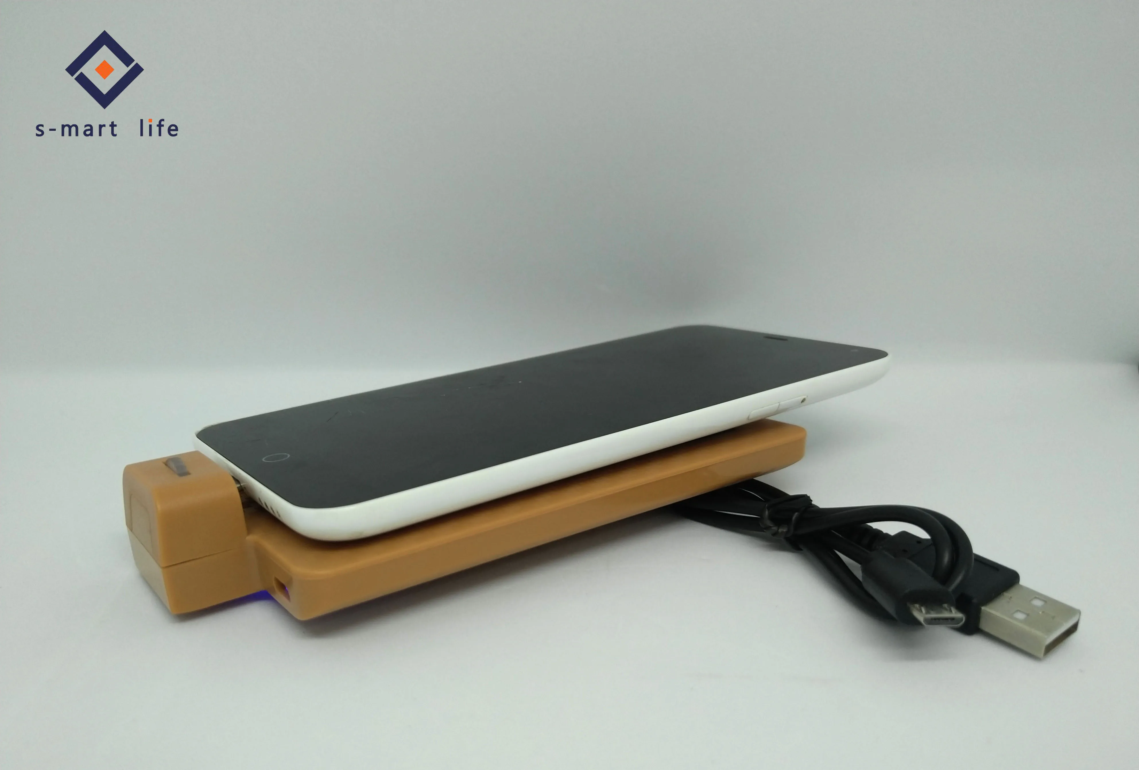 battery charger case wireless power bank for Iphone Andriod and Type C Apple iphones Samsung Oppo Vivo BBK all types
battery charger case wireless power bank for Iphone Andriod and Type C Apple iphones Samsung Oppo Vivo BBK all types