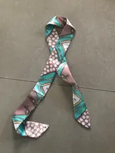 Bufanda de seda nueva para mujeres pequeñas, cinta de mano multifunción para decoración de asa de bolso de pelo, 40 colores, 4x104cm, la más barata