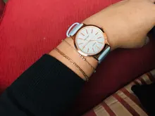 YOLAKO-reloj analógico de cuarzo para Mujer, accesorio de pulsera de cuarzo de alta calidad con correa de cuero, estilo informal, elegante y redondo