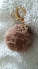 Gran oferta de 23 colores, abalorio mullido de conejo Artificial, bola llavero de pompones para mujer, bolso de coche, llavero, joyería EH343