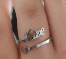 Anillo de boda de acero inoxidable con nombre de corazón y letras personalizadas para mujer, joyería de aniversario ajustable