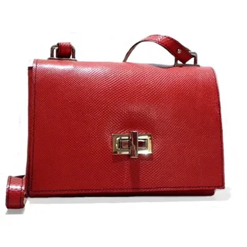 TRENCADÍS. Leather bag
TRENCADÍS. Leather bag