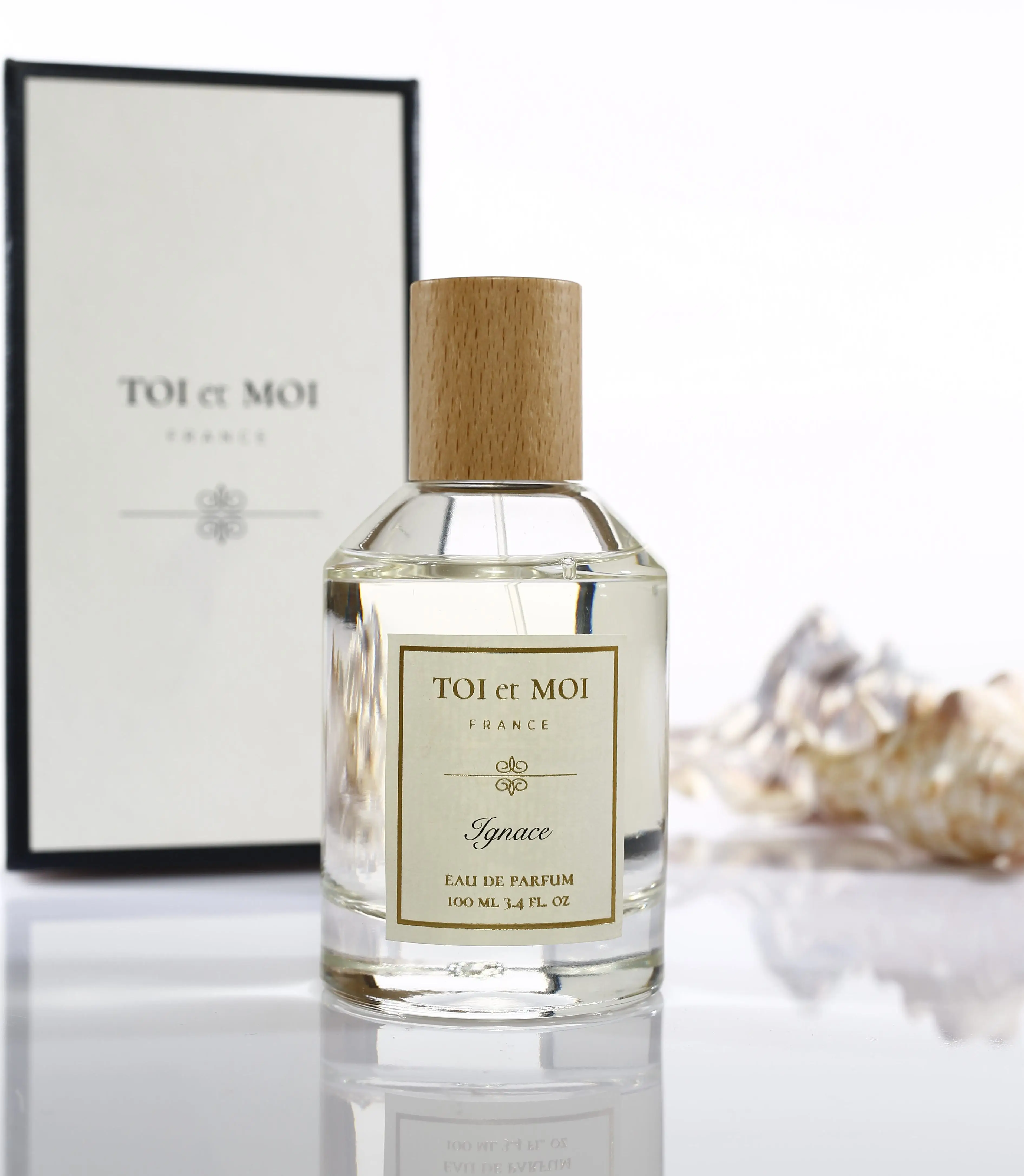 TOI et MOIEau De Parfume by TOI et MOI Parfum for Men 100 ML 3.4 FL. OZ
TOI et MOIEau De Parfume by TOI et MOI Parfum for Men 100 ML 3.4 FL. OZ