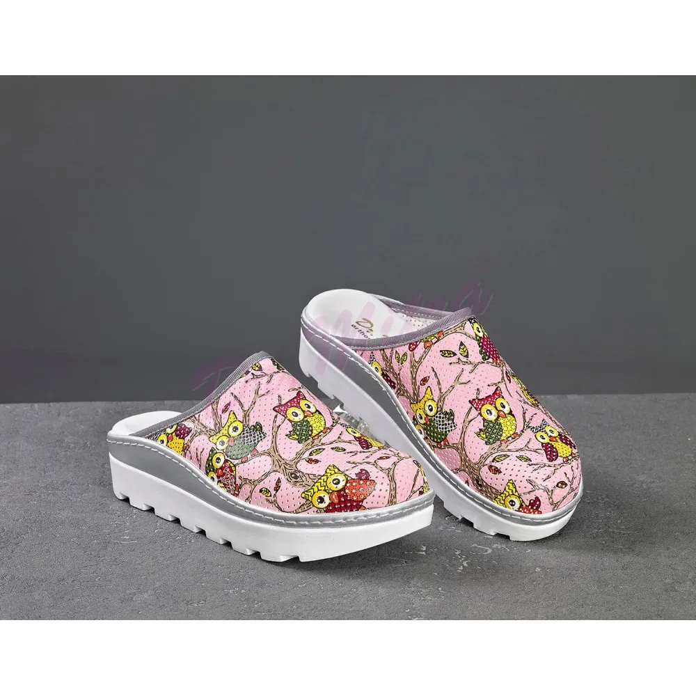 New Orthopedic Comfortable Heel Shoes For Women 2021 Ladies Platform Slippers Sandals Nurse Doctor Soft Casual Anti-Slip Clogs
New Orthopedic Comfortable Heel Shoes For Women 2021 Ladies Platform Slippers Sandals Nurse Doctor Soft Casual Anti-Slip Clogs