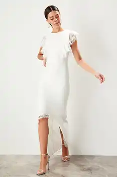 Trendyol Lace Dress TPRSS19BB0368
Trendyol Lace Dress TPRSS19BB0368