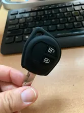 ZAD de botón 2 funda de silicona para la llave del coche cubierta de llave para Suzuki para Amagatarai para Shangyue SX4 SWift Liana Alto Igins estima Baleno GR