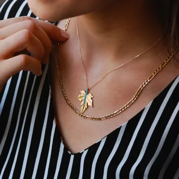 Classic Gold Chain 05-302-MKLY3386 (The Following)
Classic Gold Chain 05-302-MKLY3386 (The Following)