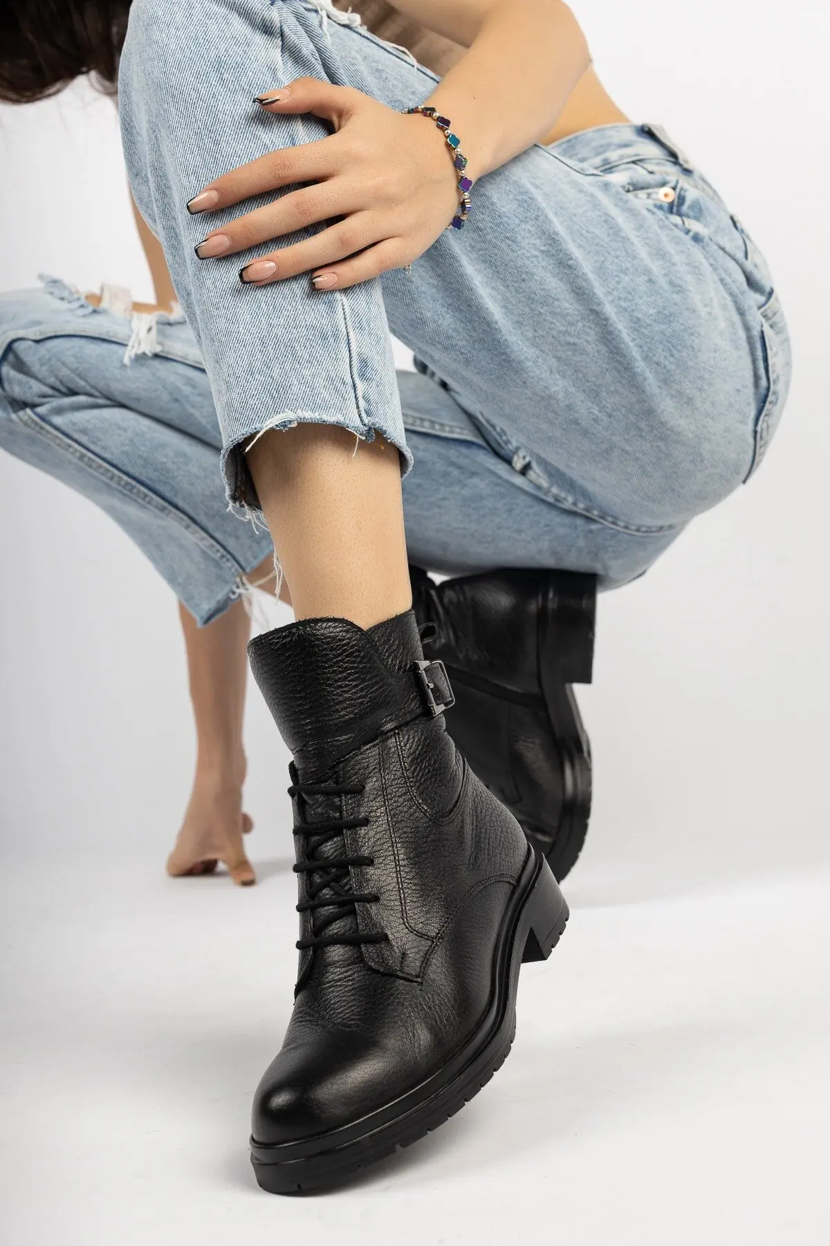 Ladies Streetwear Motorcycle Boots, Women Fashion Design Boots, Genuine Leather Black Women's Leather Boots, Women Casual Shoes 
Ladies Streetwear Motorcycle Boots, Women Fashion Design Boots, Genuine Leather Black Women's Leather Boots, Women Casual Shoes