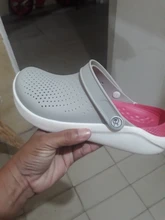 Zuecos de goma para Hombre y mujer, sandalias con agujeros, calzado para jardín, color negro, EVA, 2020