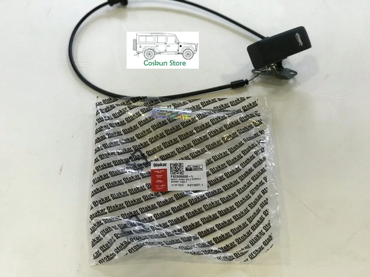 For Land Rover Defender 110 130 90 Bonnet Release Handle And Cable LR053793 
For Land Rover Defender 110 130 90 Bonnet Release Handle And Cable LR053793