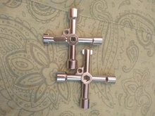 Llave triangular Universal multifunción de 4 vías, llaves de fontanero triangular para medidor eléctrico de Gas, armarios, radiadores de purga