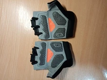 Caminar pescado guantes de la pesca no-Slip transpirable ultrafino Unisex medio dedo guante Camping pesca material para carpas guantes de pesca