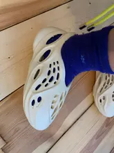 Niño niña Sandalias de niño Unisex EVA de los niños de verano sandalias hueco recorte de deslizamiento en la playa suave cómodo antideslizante zapatos de niños