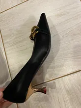 Zapatos de tacón alto con lazo de cadena de Metal para mujer, calzado con tacón de aguja de cristal dorado, para fiesta, 2021
