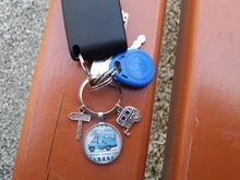 Llavero bonito de Camper Wagon, llavero de Camping I Love, Signpost de remolque, regalo de recuerdo de viaje de vacaciones, nuevo