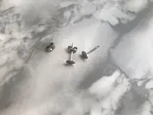 Lote de 20 a 100 unidades de cierres para pendiente dorados para mujer, de acero inoxidable blanco, pasadores de base, topes para pendientes, accesorios para pendientes, reverso de oreja para fabricación de joyas DIY