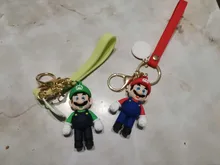 LLavero de dibujos animados de personajes de Super Mary, llavero de muñeca de modelado de animación, joyería portátil exquisita, colgante, venta al por mayor