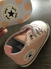 Zapatos sólidos con estrella para bebés, zapatilla de algodón suave antideslizante, suela para recién nacido, primeros pasos, de lona, informales