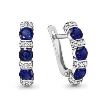 Silver earrings with cubic zirconia
Silver earrings with cubic zirconia