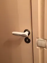 Manija de puerta trasera silenciosa, almohadilla anticolisión antigolpes, antiestática, funda protectora de silicona, gran oferta