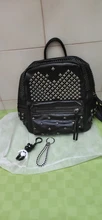 Mochila de piel sintética con remaches para mujer, morral escolar con remaches Preppy, pequeña, para viaje, 2019
