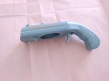 Sacacorchos creativo para bebidas, lanzador de tapón volador, herramienta portátil para barra de pistola, tapas en forma de apertura de cerveza, tirador de lata roja