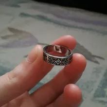 Huitan-Anillo de aniversario Retro para mujer, con hojas Vintage grabadas con uno, anillos de dedo de piedra de circonia cúbica verde minúscula