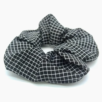 Black Plaid hair ponytail for women and girls.
Black Plaid hair ponytail for women and girls.