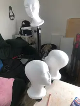 Soporte práctico de espuma para pelucas para cabezas de maniquí, soporte de exhibición para gafas, modelo de cabeza de peluca, envío directo, con soporte para peluca