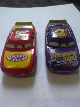 Disney Pixar-Coche de juguete de Metal fundido a presión para niños, juguete de coche de juguete de Cars 3 38 estilo Lightning Mc Queen Blue Jackson Storm1:55