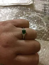 Huitan-anillo de compromiso con Circonia cúbica verde para mujer, sortija, estilo minimalista, sencillo, diseño modesto, para chica