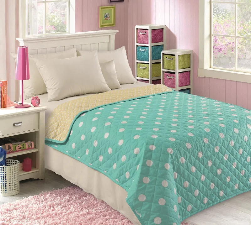 IV Kids Children Bedcover Bedspread Coverlet, 100% cotton, calico filled with polyester fiber 100%, cute design quilted home
IV Kids Children Bedcover Bedspread Coverlet, 100% cotton, calico filled with polyester fiber 100%, cute design quilted home