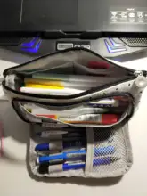 Estuche escolar, estuche disponible en 20 colores, con gran capacidad para almacenar bolígrafos, lápices y material escolar