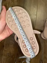 2021 niños sandalias bebé niña suave antideslizante zapatos de princesa zapatos dulces zapatos Jelly de playa niños Casual romano zapatillas tamaño de cheque