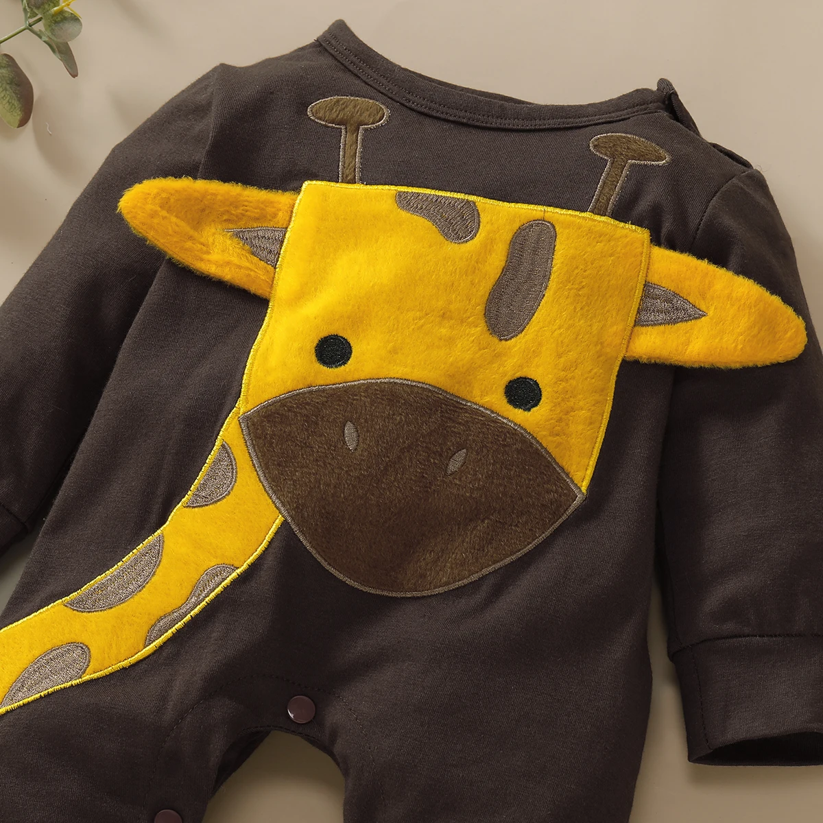 Macacão bebê bordado manga longa girafa Macacão bebê bordado manga longa girafa
