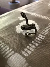 1 pieza nuevo europeo Retro Punk muy grandes espíritu anillo de serpiente de la personalidad de la moda estereoscópico anillo ajustable con apertura de la joyería