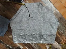 Eje para dardos-colas de dardos a juego