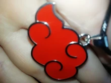 Collar con colgante de nube roja para mujer, accesorios de Anime japonés, Cosplay de Ninja de Konoha Village Akatsuki Itachi, joyería para hombre