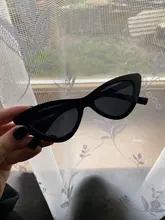 Moda lindo Sexy señoras ojo de gato gafas de sol de las mujeres Vintage Retro pequeño Triangular Cateye gafas Mujer al aire libre gafas