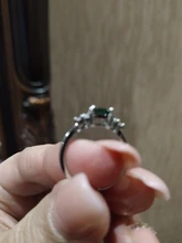 Huitan-anillo de compromiso con Circonia cúbica verde para mujer, sortija, estilo minimalista, sencillo, diseño modesto, para chica