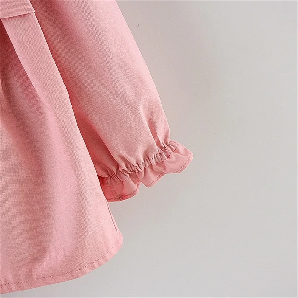 Casaco com capuz estampa floral para bebê Casaco com capuz estampa floral para bebê