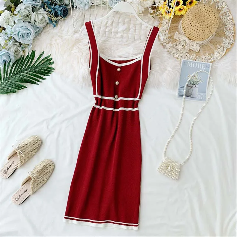 Fashion Button Ladies Slim Summer Autumn Spaghetti Strap Knit Mini Short Dress Women Vestido de festa Casual Party Vestidos
Fashion Button Ladies Slim Summer Autumn Spaghetti Strap Knit Mini Short Dress Women Vestido de festa Casual Party Vestidos