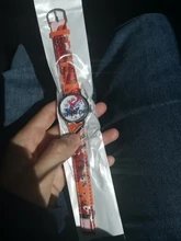 Reloj de dibujos animados para niños, reloj de cuarzo con correa de cuero de Spiderman, el mejor reloj de pulsera de regalo para niños