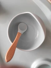 Tazón de silicona para bebé, vajilla de alimentación para bebé, tazón de succión, plato, manija de madera silicona, cuchara, juego de platos para bebé