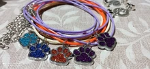 10 Uds 16mm x 18mm esmalte de gato de Color perro oso huellas adornos de pata de perro DIY llavero con anilla para llaves cuelgan encantos Collar del animal doméstico