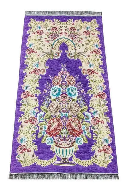 LUXURIOUS WITH ITS WONDERFUL TEXTURE L Chenille Prayer Rug - Vase Pattern - Purple Color
LUXURIOUS WITH ITS WONDERFUL TEXTURE L Chenille Prayer Rug - Vase Pattern - Purple Color