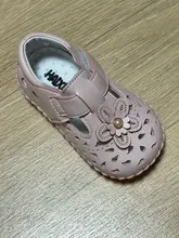 Sandalias para niñas pequeñas, zapatos de flores para bebés, sandalias huecas de cuero suave, zapatos bonitos para niños de 0 a 2 años