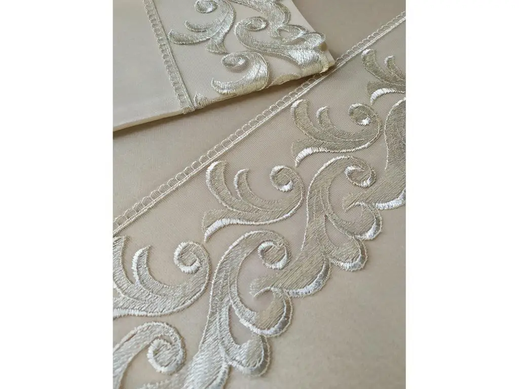 YOUR WONDERFUL COVER French Guipure Belinda Duvet Cover Set 6 Pieces Cappucino
YOUR WONDERFUL COVER French Guipure Belinda Duvet Cover Set 6 Pieces Cappucino